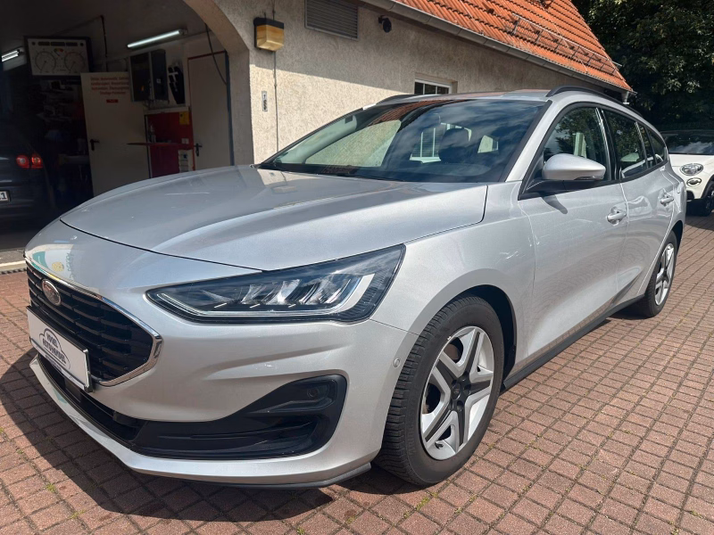 Ford Focus Turnier Cool & Connect*AUT*SITZHZG*WENIG K