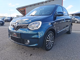 Renault Twingo Intens SCe 65 1.HAND|F-DACH|NAV|SHZ|LEDER Used vehicle for sale | First registration 06/2021 | Price 13.990 €