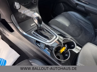 Ford S-Max Titanium*2.HAND*KLIMA*NAVI*AHK*LED*TOT*SPU - photo 4