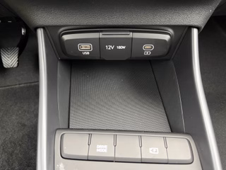 Hyundai i20 Select Funktion Navi Kamera PDC - bilder 16