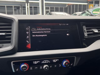 Audi A1 Sportback S-line PRE SENSE / TEMP / SPURWECHSEL / CAM 25 TFSI S line - foto 19