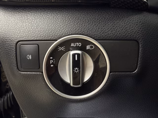 Mercedes-Benz B 250 4Matic SHZ Standhzg Navi LED AppleCarplay - foto 11
