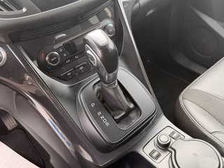 Ford Kuga Titanium Automatik / 4x4/ / RFK / Leder - foto 18