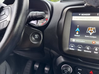 Jeep Renegade 1.6l Longitude Design Black-Pack - foto 24