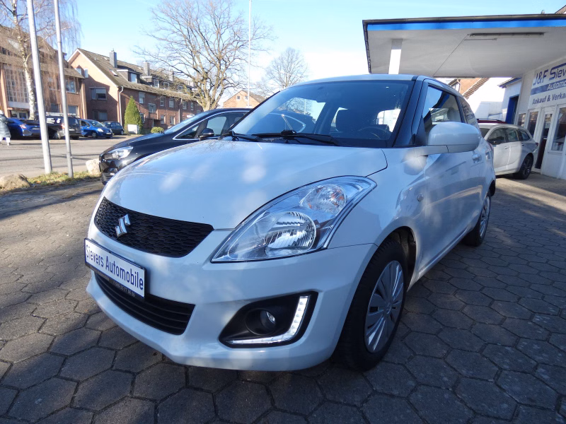 Suzuki Swift 1,2 Club LED Klima Tempomat 3D Sicht+
