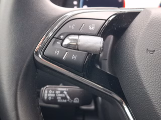 Skoda Fabia 1.0 TSI Ambition KLIMA / LED / ACC / NAVI / SITZHEIZUNG - foto 14