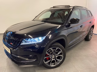 Skoda Kodiaq RS 4x4 PANO AHK StHz 360° 20" COLUMBUS