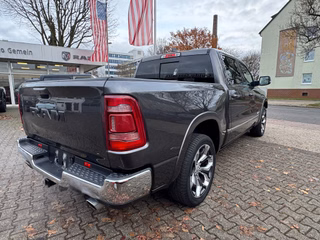 Dodge RAM 1500 5,7 V8 Crew Cab Limited Ladeflächenabdeckung - foto 6