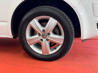 Volkswagen T5 Multivan 2.0 TDI BlueMotion/XENON/PDC/SHZ/TEMP/NAVI - foto 2