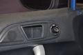 Daumennagel 10 - Ford Fiesta Titanium/ 70000 TKM/BLAU METTALIC