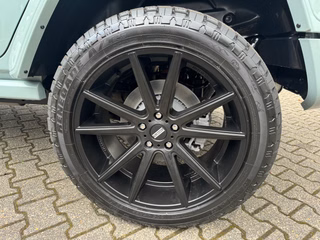 Jeep Wrangler Unlimited Rubicon 4xe Sonder-Umbau Komplettlackierung - bilder 12