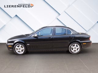 Jaguar X-Type 3.0 V6 Executive nur 75 Tkm - bilder 3
