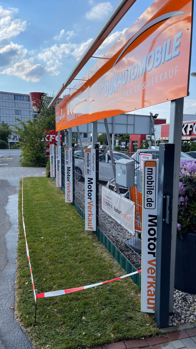 DUK Automobile | Gebrauchtwagenhändler Berlin
