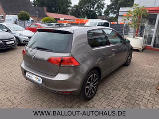 Volkswagen Golf VII Lim.Cup*2.HAND*PANO*KLIMA*NAVI*SHZ*EUR5 - bilder 5