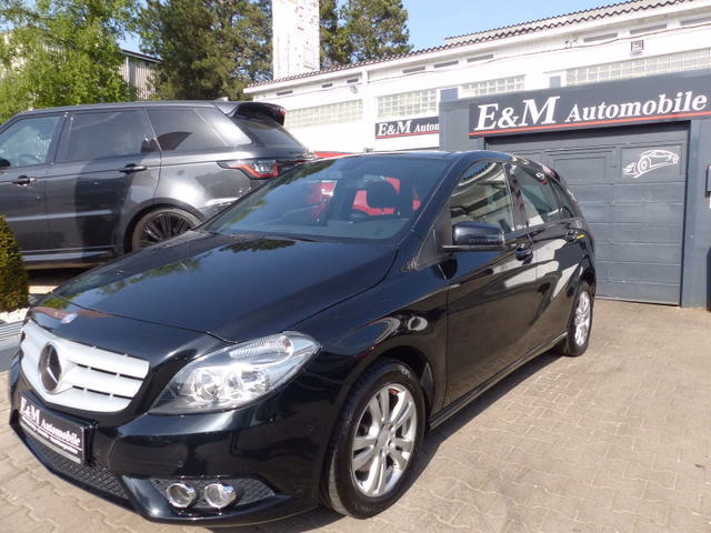 Mercedes-Benz B 200 CDI*PANORAMADACH*KAMERA*TOTEWINKEL*SHZ* - photo 1