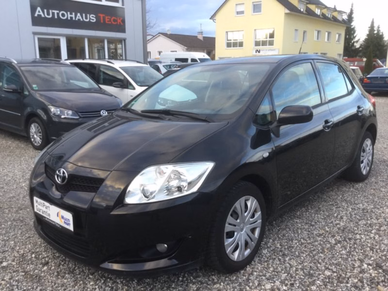 Toyota Auris Luna 1.Hand 98 TKM Klima Sommer&Winter Räder
