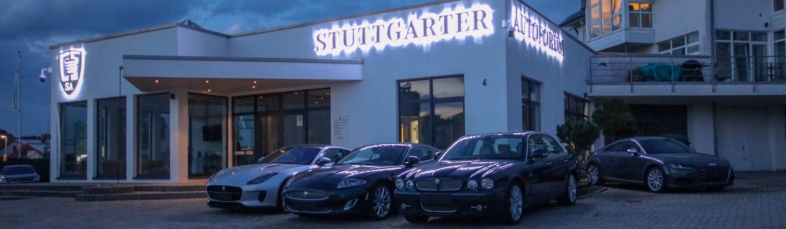 STUTTGARTER AUTOFORUM | Händler für exklusive Fahrzeuge