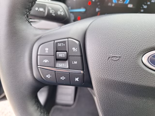Ford Focus Turnier 1.5 EcoB. Tit. Aut. Matrix-LED Pano ACC B&O AHK Titanium - foto 17