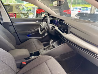 Volkswagen Golf VIII Variant 1,0 TSI Life LED PDC CarPlay - bilder 16