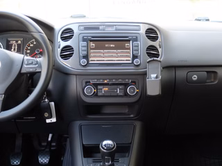 Volkswagen Tiguan 2.0 TDI Facelift TÜV 03/2028 - foto 15