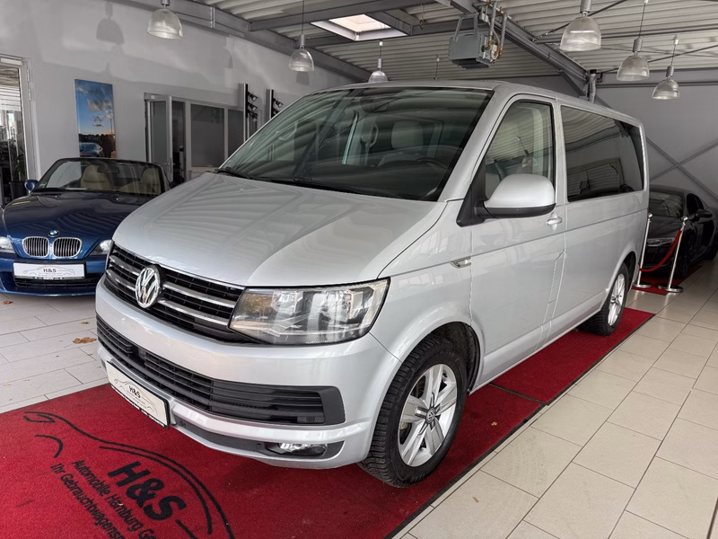 Volkswagen T6 Transporter Multivan FWD AHK/7-SITZER.