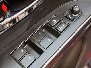 Suzuki SX4 S-Cross Comfort+ Automatik Hybrid Navi 4WD - bilder 13