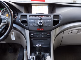 Honda Accord 2.2 DTEC Executive aus 1.Hand - фото 16