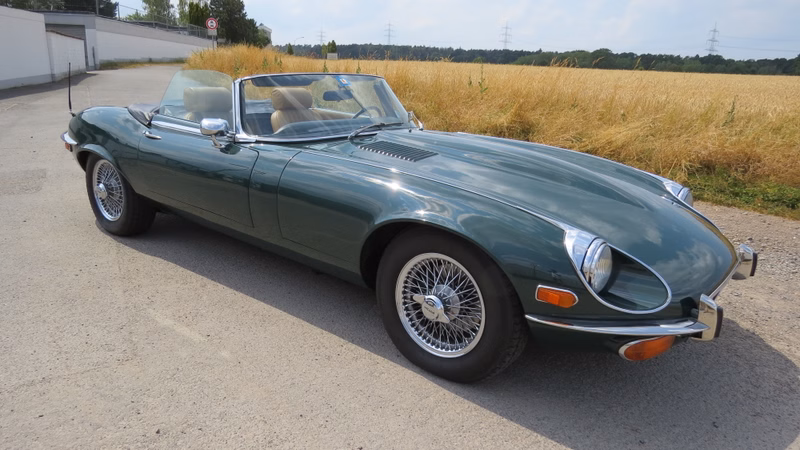 1974 Jaguar E-Type Roadster V12 Serie III