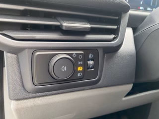 Ford Transit Custom Kasten 320 L2 Trend FWD - bilder 6