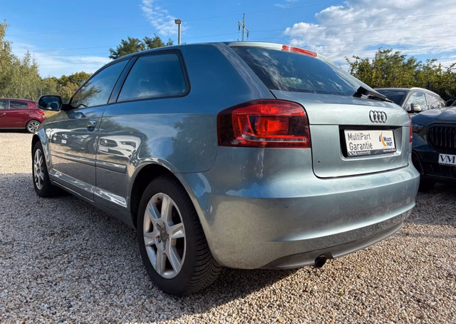 Audi A3 1.2 TFSI Attraction Tempomat*Sitzheizung - foto 5