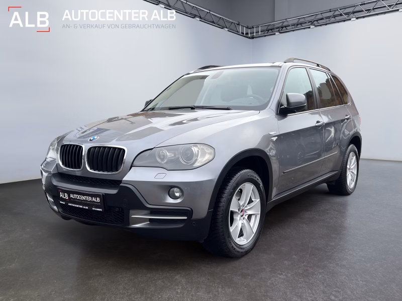 BMW X5 3.0d /AUTOMATIK/LEDER/4X4/AHK/PANO/XENON/
