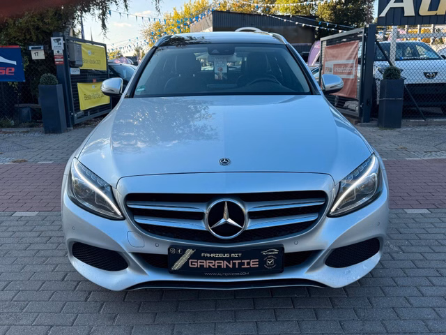 Mercedes-Benz C 250d*Avantgarde*Aut.*Panorama*LED*Navi*AHK*SHZ - foto 2