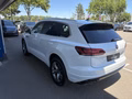 Daumennagel 6 - Volkswagen Touareg Elegance 4Motion - Automatik - Mega