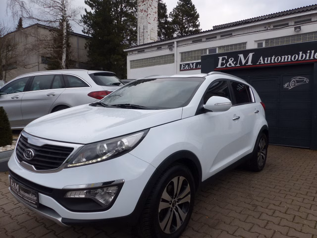 Kia Sportage Vision 2WD*TÜV 03/2026*SHZ*PDC*AHK* - bilder 1