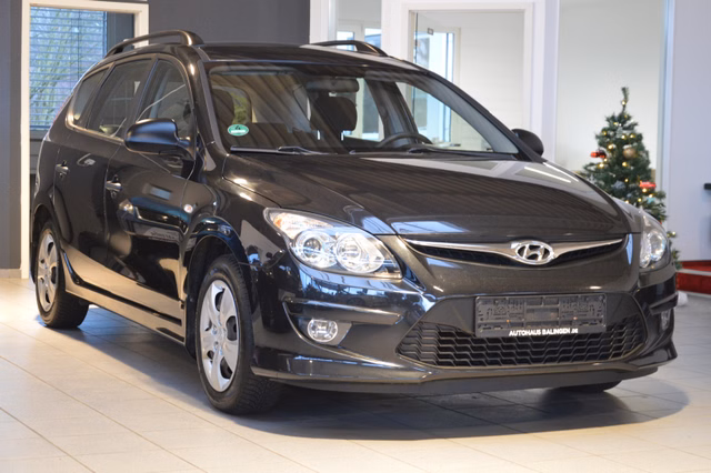 Hyundai i30cw 1.4 FIFA WM Edition GARANTIE|SCHECKHEFT Gebrauchtwagen Kaufen | EZ 05/2010 | Preis 4.490 €