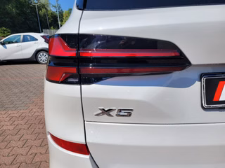 2026 BMW X5 xDrive40i - photo 1