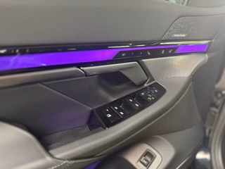 BMW i5 40 eDrive M Sport Panoramadach, 360°, Driving & Park Assistant - foto 9