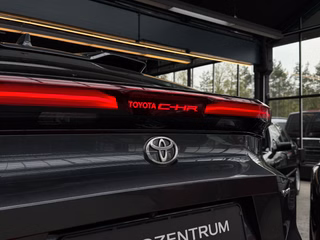 Toyota C-HR Hybrid FWD Business Edition LED/LDA/BSM/PCS/PDA/RSA - foto 4