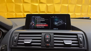 BMW M135 I XDRIVE NAVI PDC SERVICE FULL BMW - bilder 30