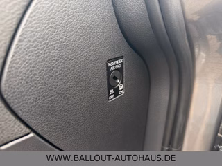 Volkswagen Golf VII Lim.Cup*2.HAND*PANO*KLIMA*NAVI*SHZ*EUR5 - bilder 11