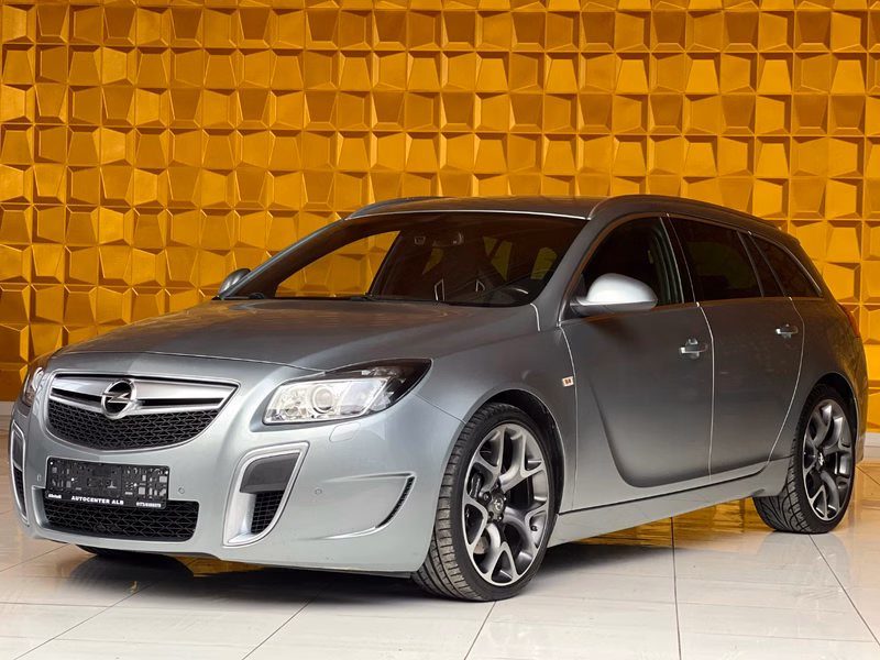 Opel Insignia OPC 325 PS 4X4/RECARO/XENON/NAVI/EURO 5/