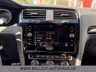 Volkswagen Golf VII Lim. Sound*2.HAND*KLIMA*KAMERA*TEMPO* - foto 19