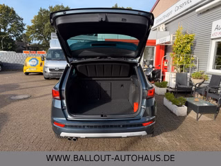 Seat Ateca FR 4Drive*BEATS*KLIMA*ACC*TEMPO*SPUR*NAVI* - foto 6
