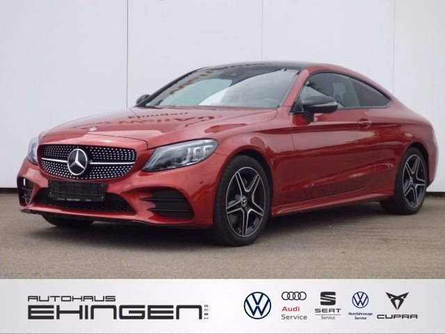Mercedes-Benz C 200 AMG Line 4 Matic Panorama Leder Navi LED