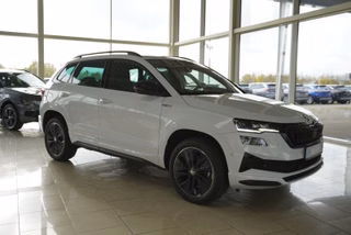 Skoda Karoq Sportline 2,0TDI DSG 4*J.Gar/Pano/aAHK/Matrix/Navi    **