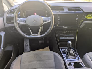Volkswagen Touran 2.0 TDI DSG Highline *AHK,SHZ,LED* - bilder 9