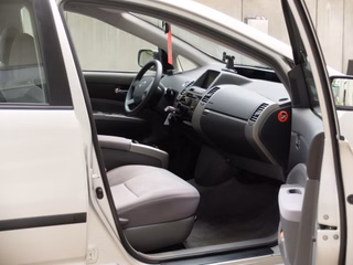 Toyota Prius Sol nur 68 Tkm wie neu - photo 14