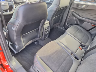 Ford Kuga PHEV ST-Line X | AVILOO 87,5 % | ACC | HUD | B&O - bilder 9