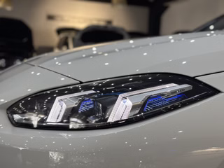 BMW 120 MASSAGE 360KAM HEAD_UP ACC AMBIENTE - bilder 32