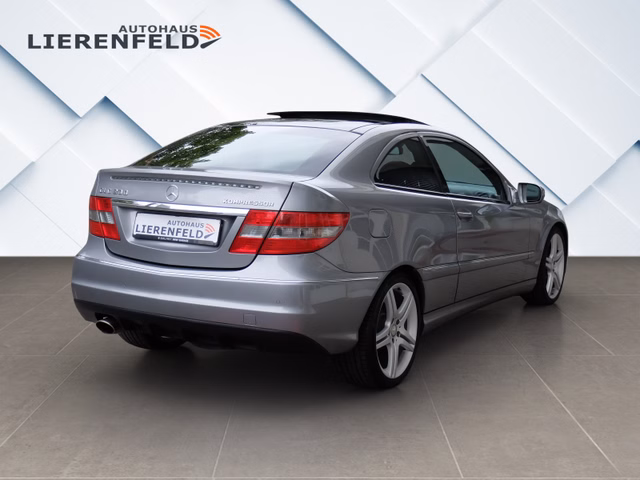 Mercedes-Benz CLC 200 Automatik Vollausstattung - bilder 2